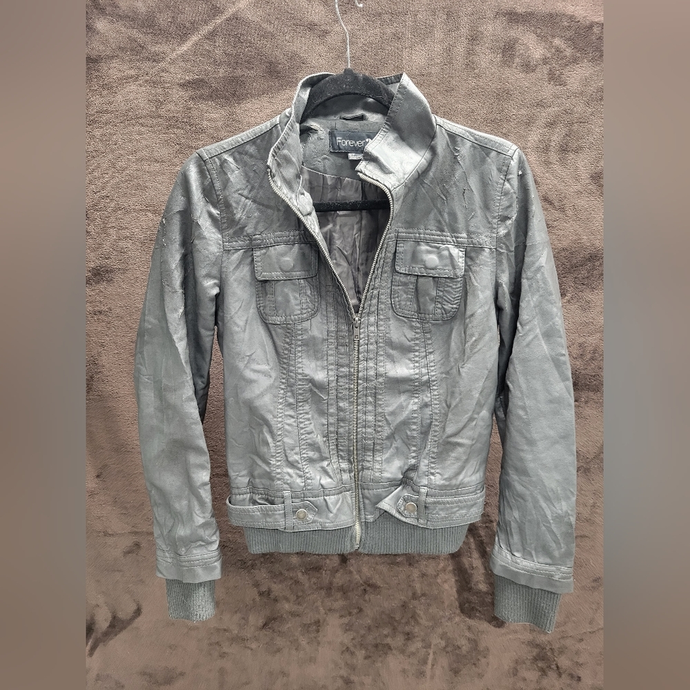 Forever 21 Ladies Small Vegan Pleather Biker Moto Jacket Dark Gray